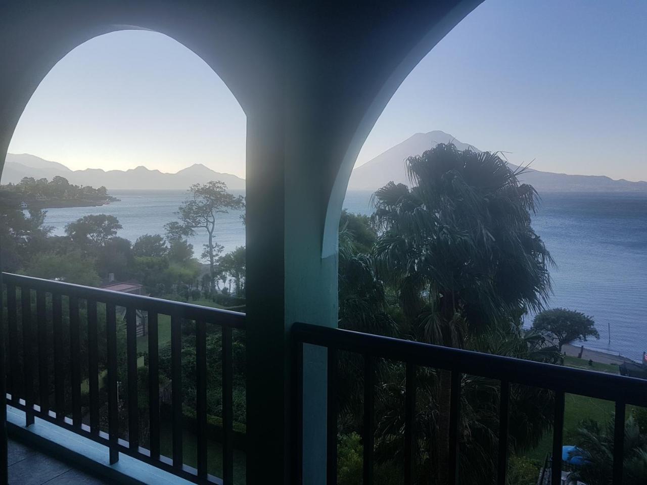 The Paradise Of Atitlan Suites - Free Breakfast Supplies Панахачель Экстерьер фото